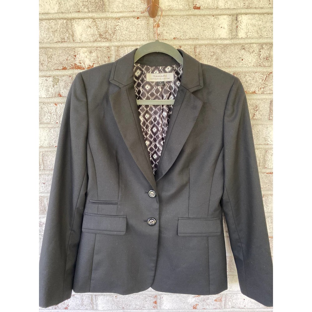 Tahari Arthur S. Levine Women’s Black Blazer Size 4